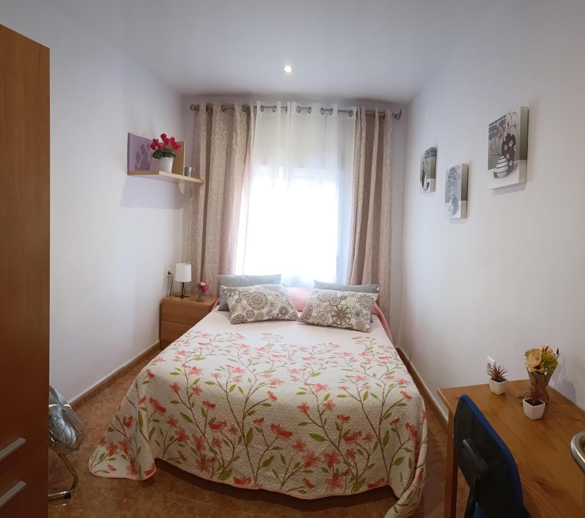 Daoiz, Vivienda Vacacional Para Familias Y Mayores De 25 Anos En El Grao De Gandia 3Ro Sin Ascensor Playa de Gandia Exterior foto
